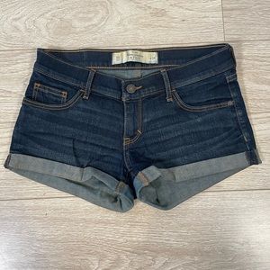 Abercrombie and Fitch denim shorts size 00